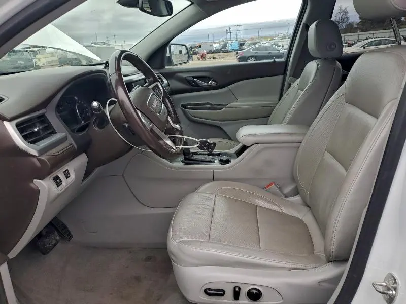 2017 GMC ACADIA SLT-1  