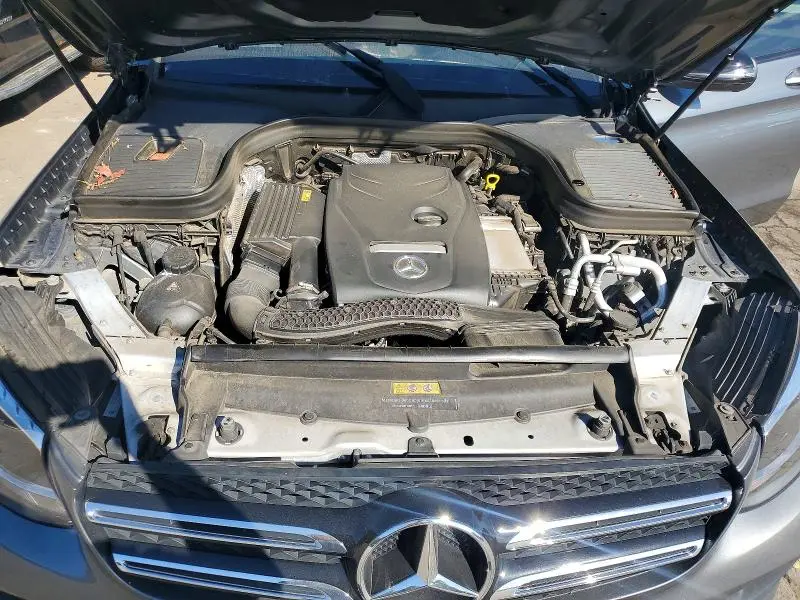 2019 MERCEDES-BENZ GLC 300  