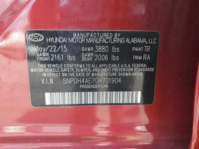 2016 HYUNDAI ELANTRA SE  