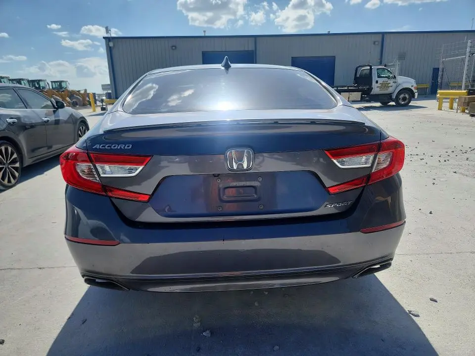 2019 HONDA ACCORD SPORT  