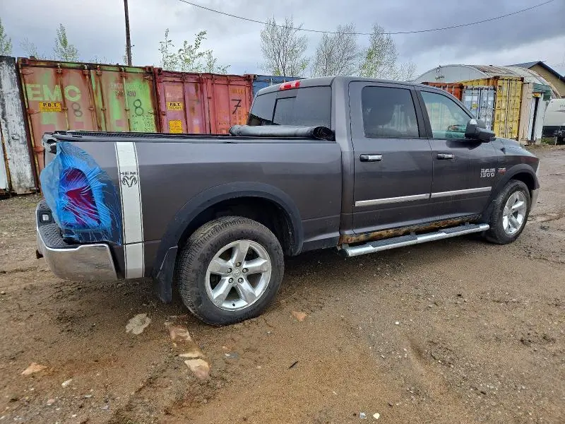 2014 RAM 1500 SLT  