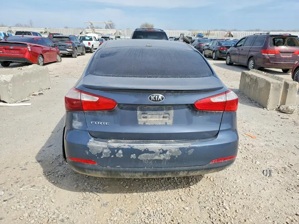 2015 KIA FORTE LX  