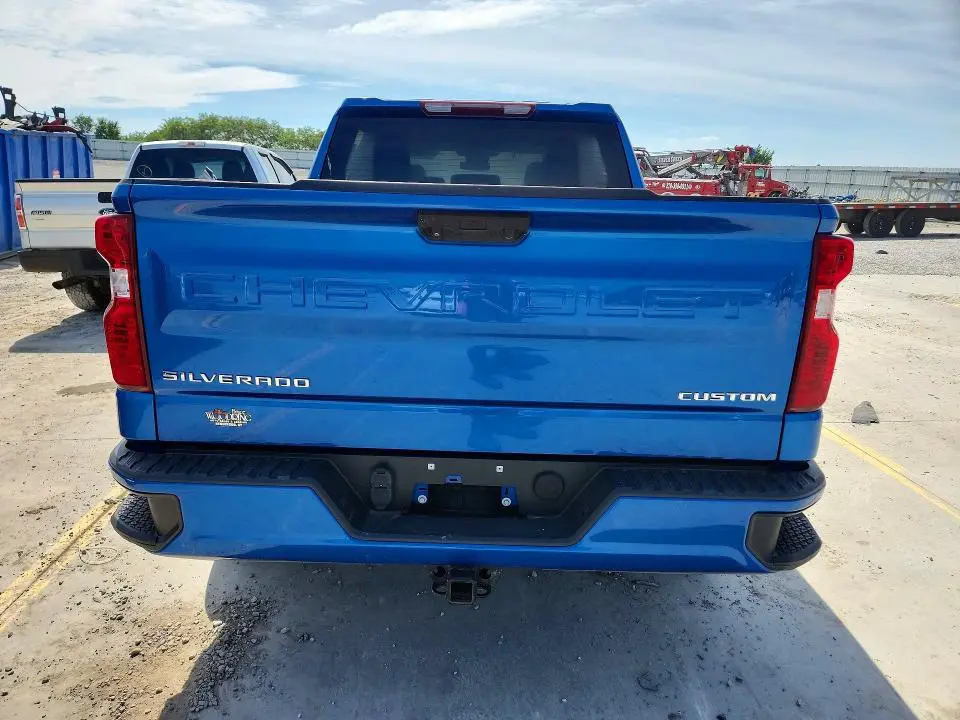 2022 CHEVROLET SILVERADO K1500 CUSTOM  