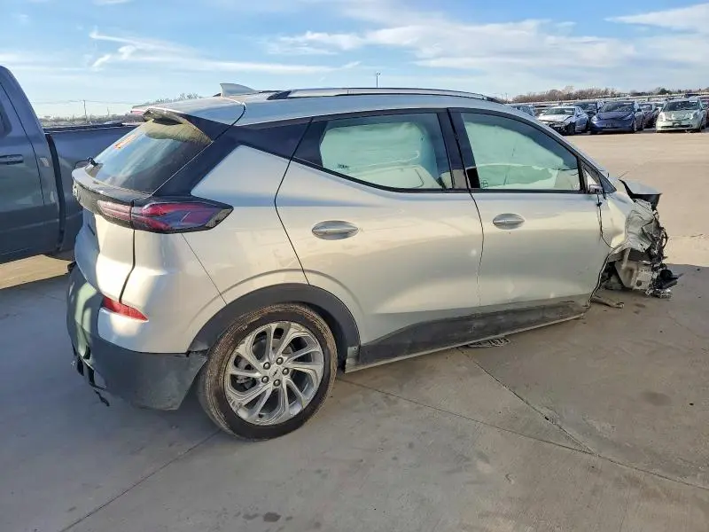 2023 CHEVROLET BOLT EUV LT  