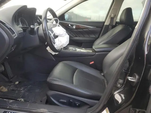 2018 INFINITI Q50 LUXE  