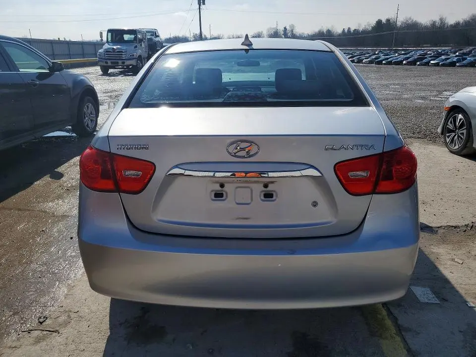2010 HYUNDAI ELANTRA BLUE  