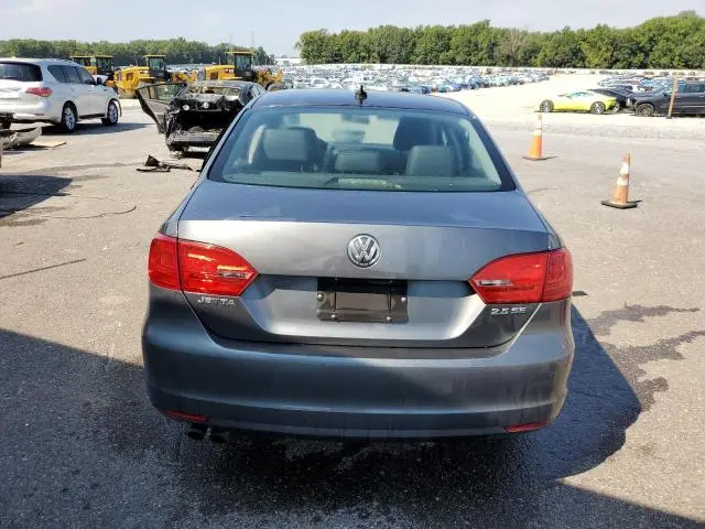 2012 VOLKSWAGEN JETTA SE  
