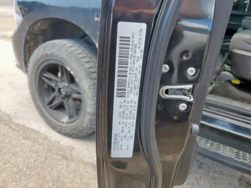 2016 RAM 1500 ST  
