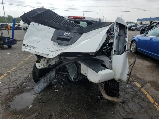 2017 NISSAN FRONTIER S  