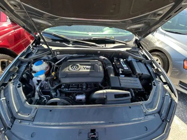 2017 VOLKSWAGEN PASSAT R-LINE  