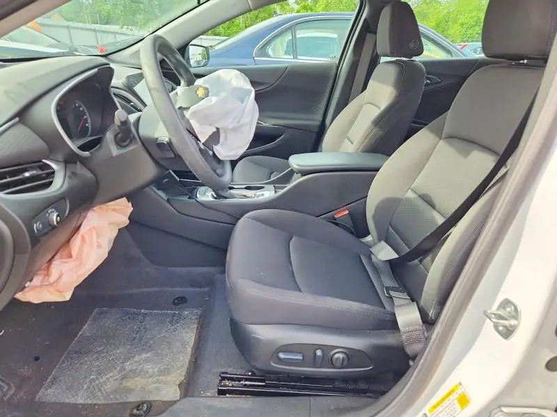 2024 CHEVROLET MALIBU LS  