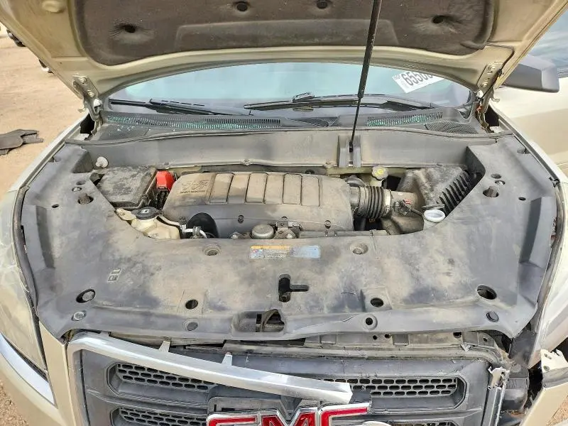 2014 GMC ACADIA SLE  