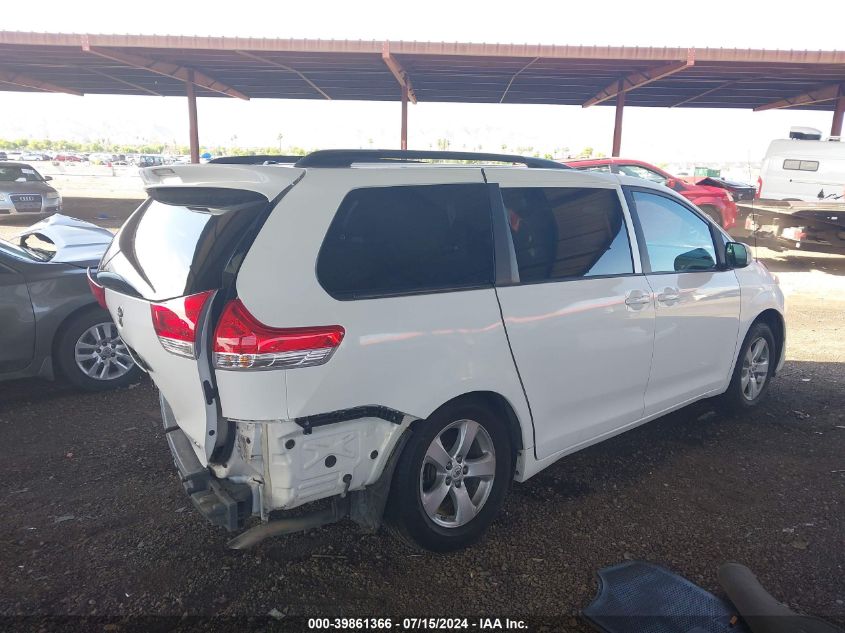 2011 TOYOTA SIENNA LE V6