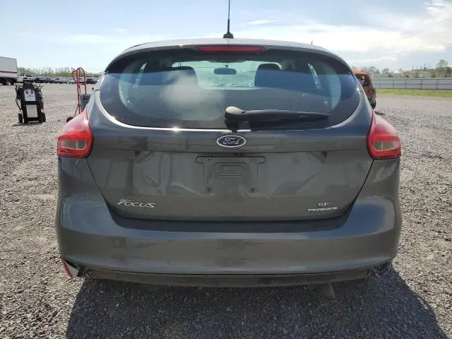 2016 FORD FOCUS SE  