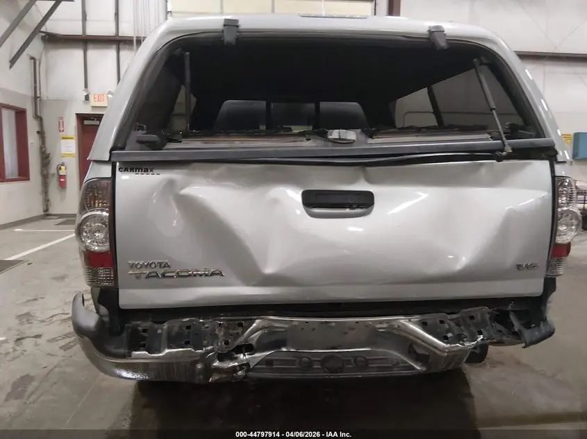 2013 TOYOTA TACOMA BASE V6