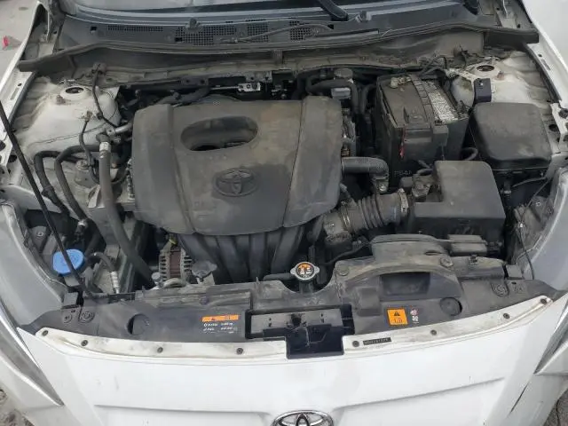 2020 TOYOTA YARIS LE