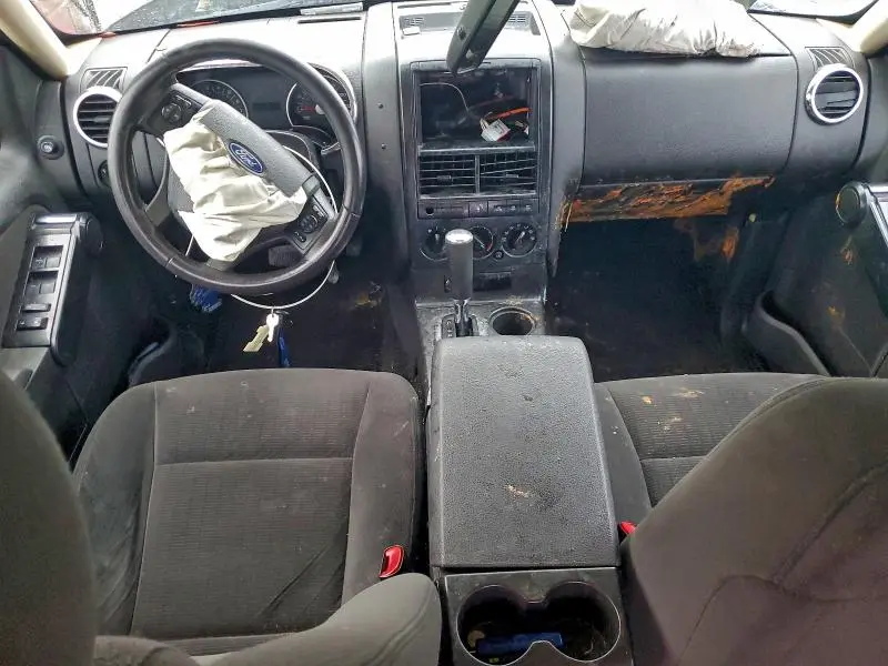 2010 FORD EXPLORER XLT  