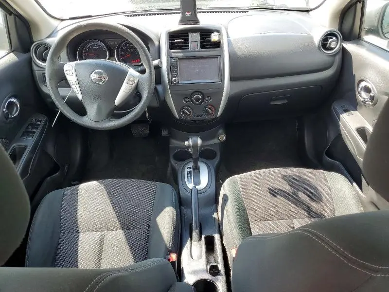 2019 NISSAN VERSA SV  