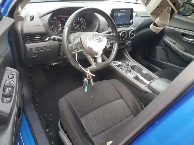 2022 NISSAN SENTRA SV  