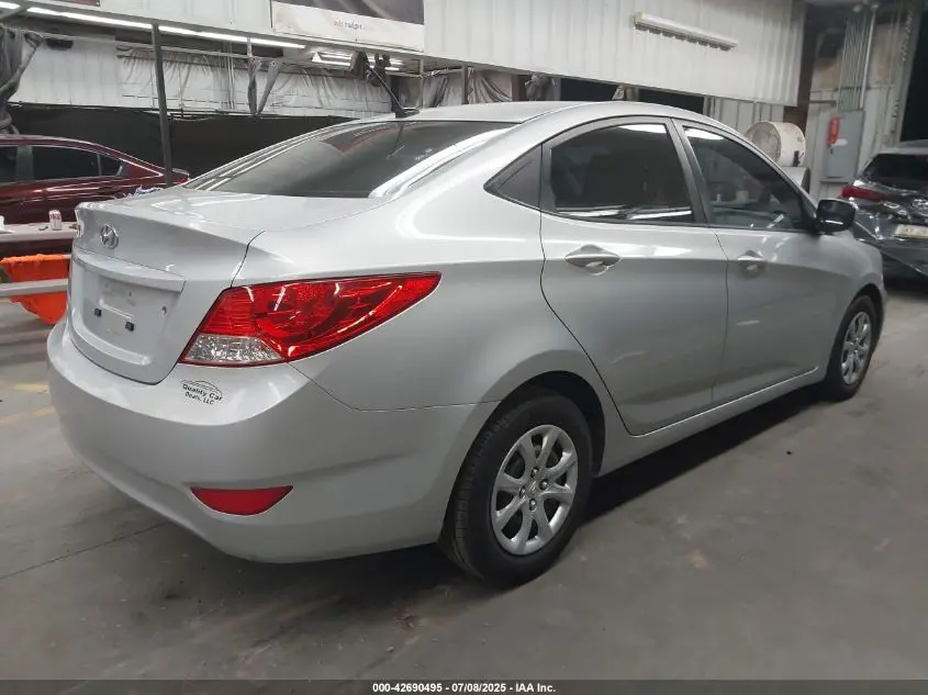 2013 HYUNDAI ACCENT GLS