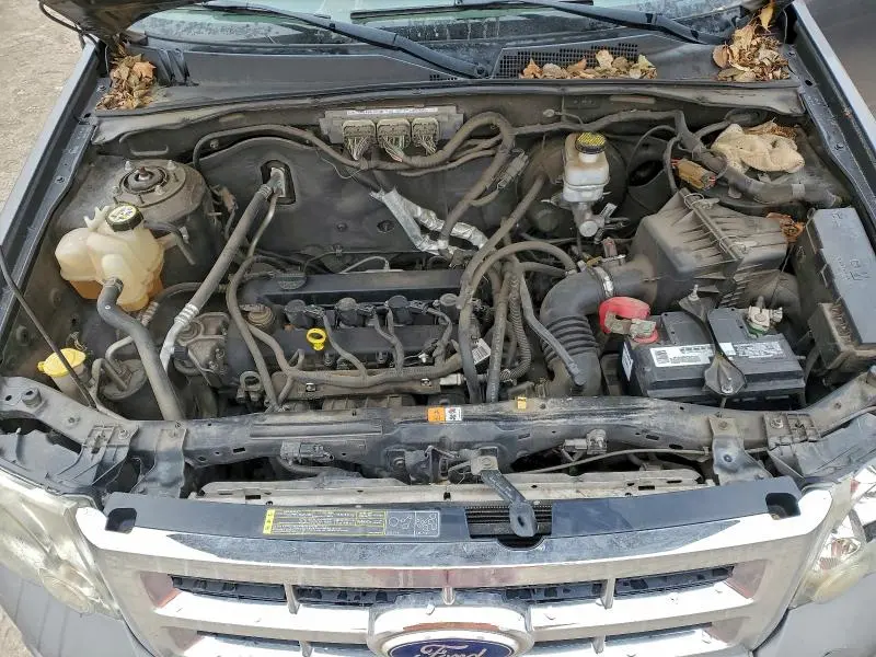 2011 FORD ESCAPE XLS  