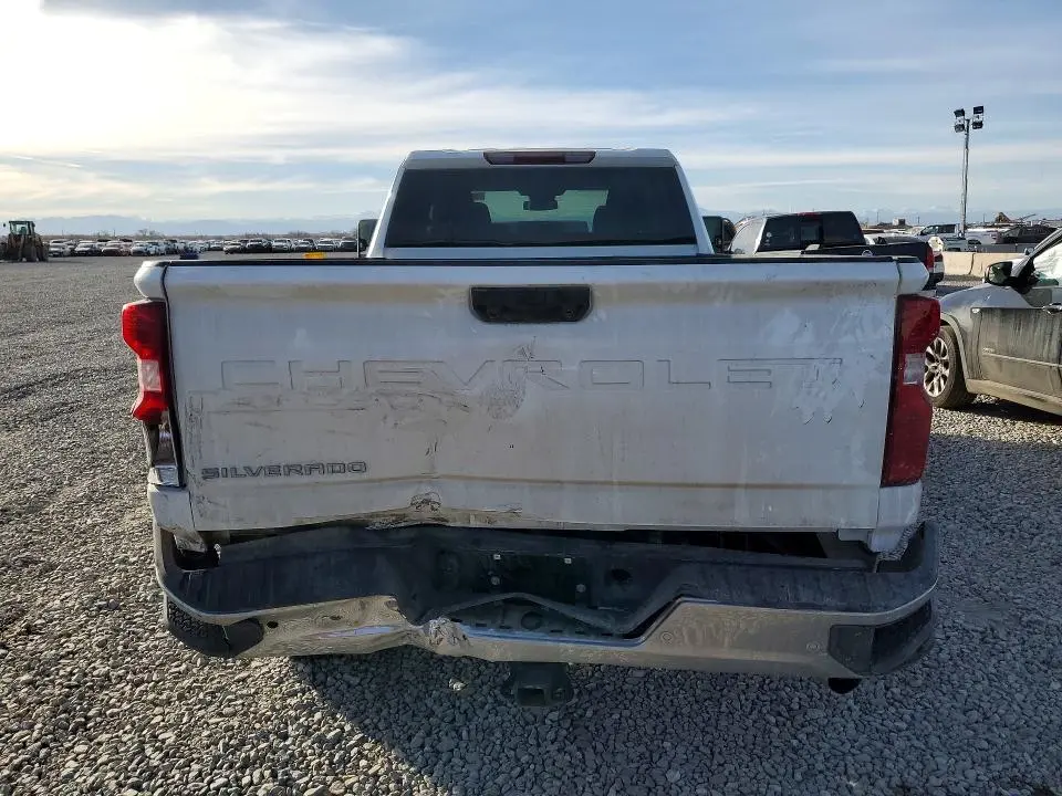 2025 CHEVROLET SILVERADO K3500  