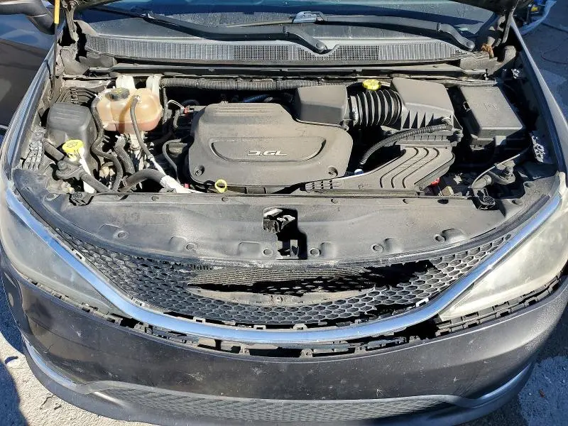 2017 CHRYSLER PACIFICA TOURING L  