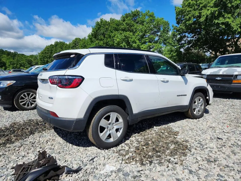 2022 JEEP COMPASS LATITUDE  
