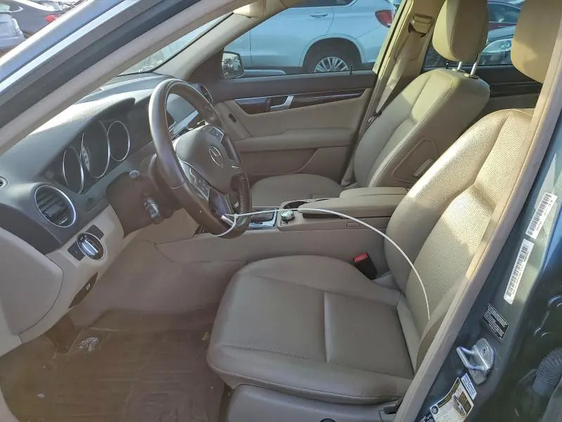 2012 MERCEDES-BENZ C 250  