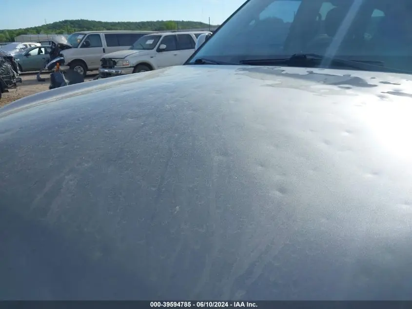 2017 INFINITI QX80  