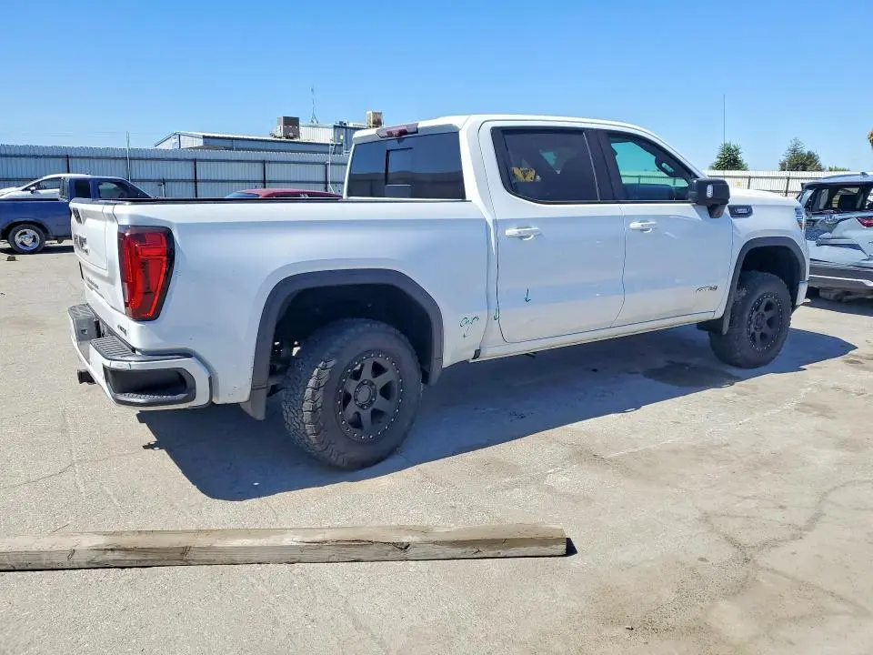 2021 GMC SIERRA K1500 AT4  