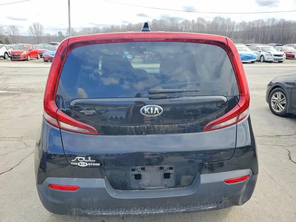 2020 KIA SOUL LX  