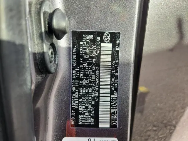 2016 TOYOTA CAMRY LE  