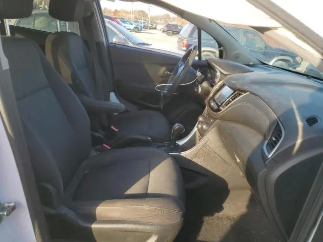 2017 CHEVROLET TRAX 1LT  