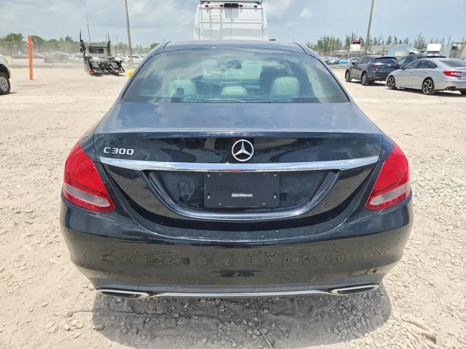 2018 MERCEDES-BENZ C 300  
