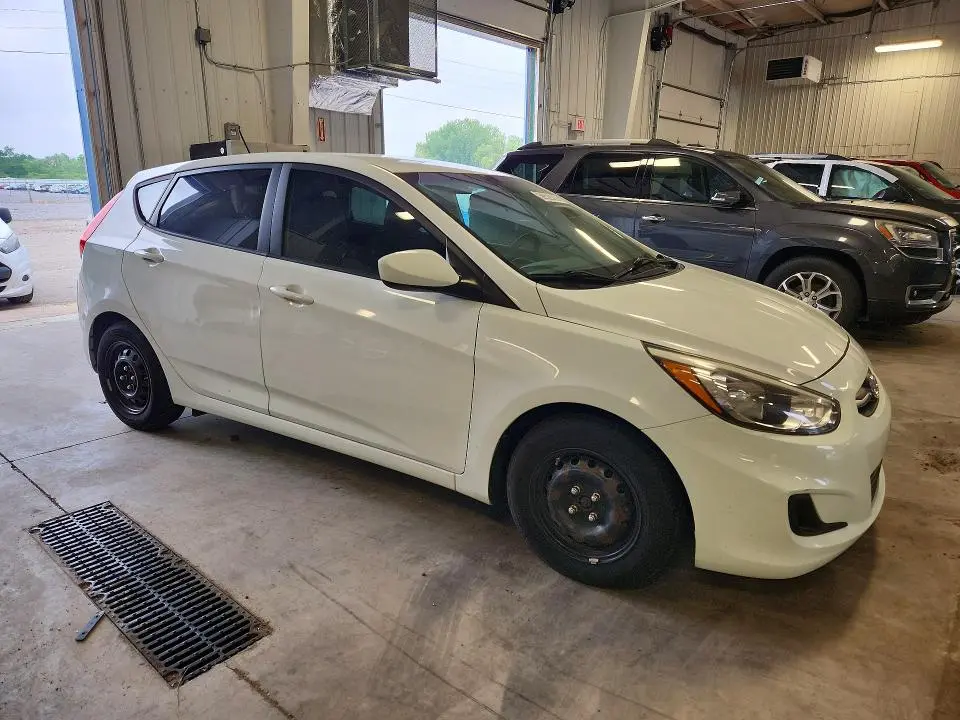2016 HYUNDAI ACCENT   