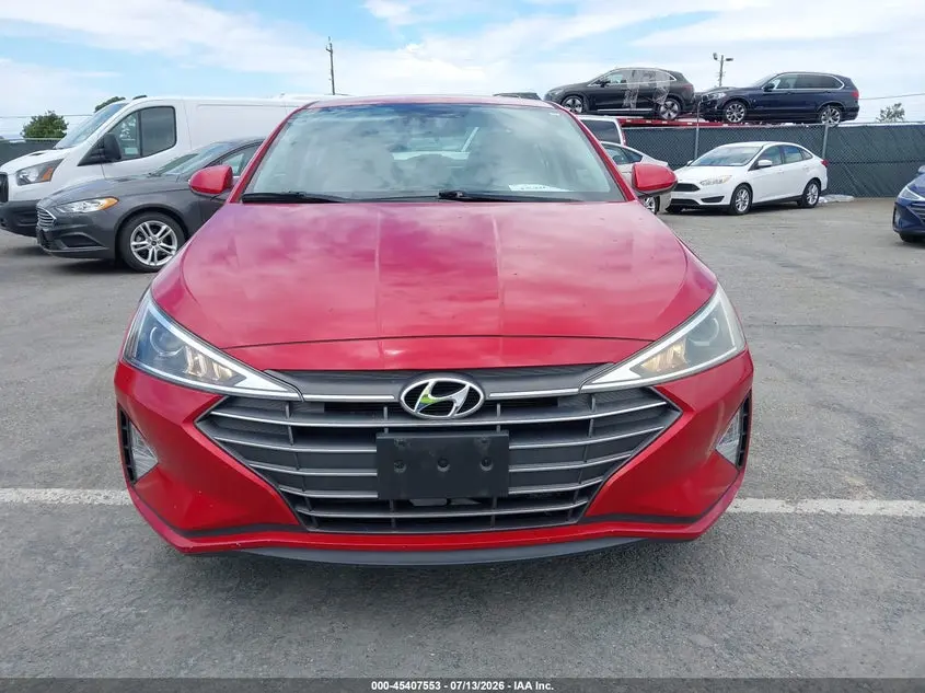 2020 HYUNDAI ELANTRA SE