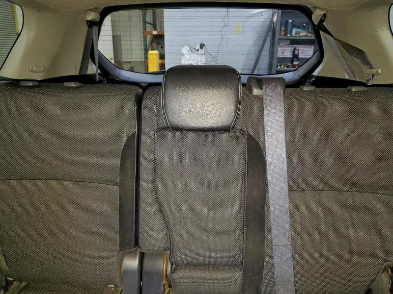 2011 MITSUBISHI OUTLANDER SE  