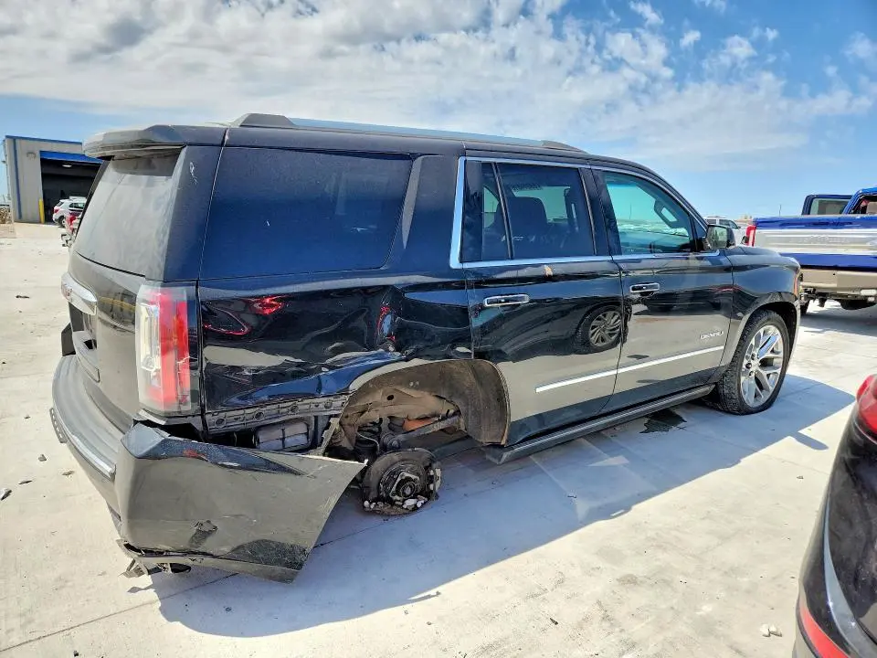 2018 GMC YUKON DENALI  