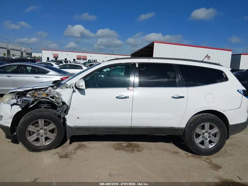 2010 CHEVROLET TRAVERSE LT