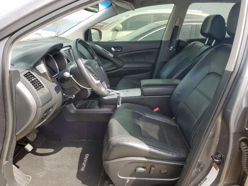 2013 NISSAN MURANO S  
