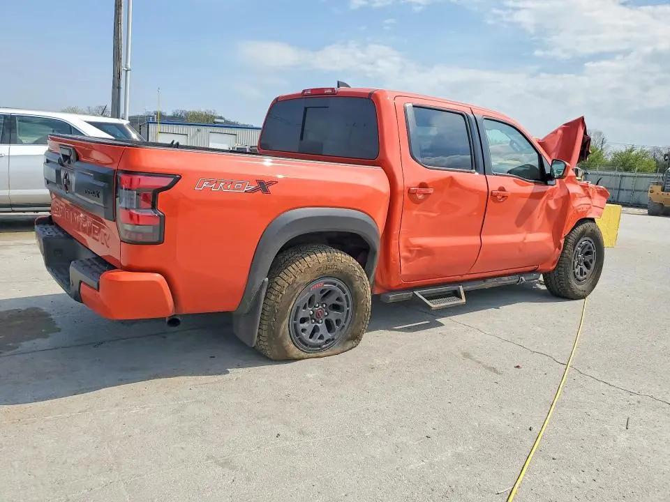 2025 NISSAN FRONTIER PRO-X  