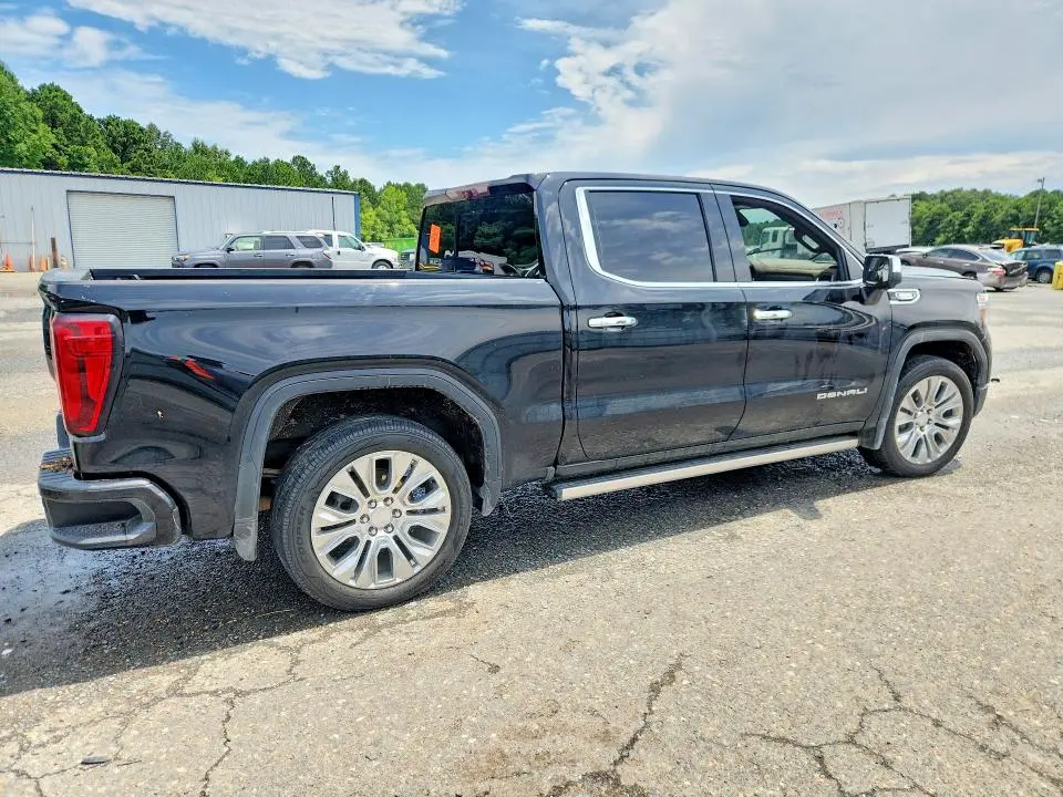 2021 GMC SIERRA K1500 DENALI  