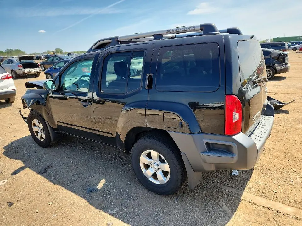 2010 NISSAN XTERRA X  