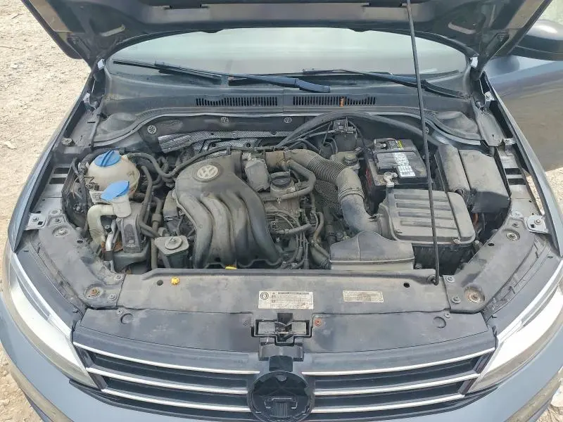 2015 VOLKSWAGEN JETTA BASE  