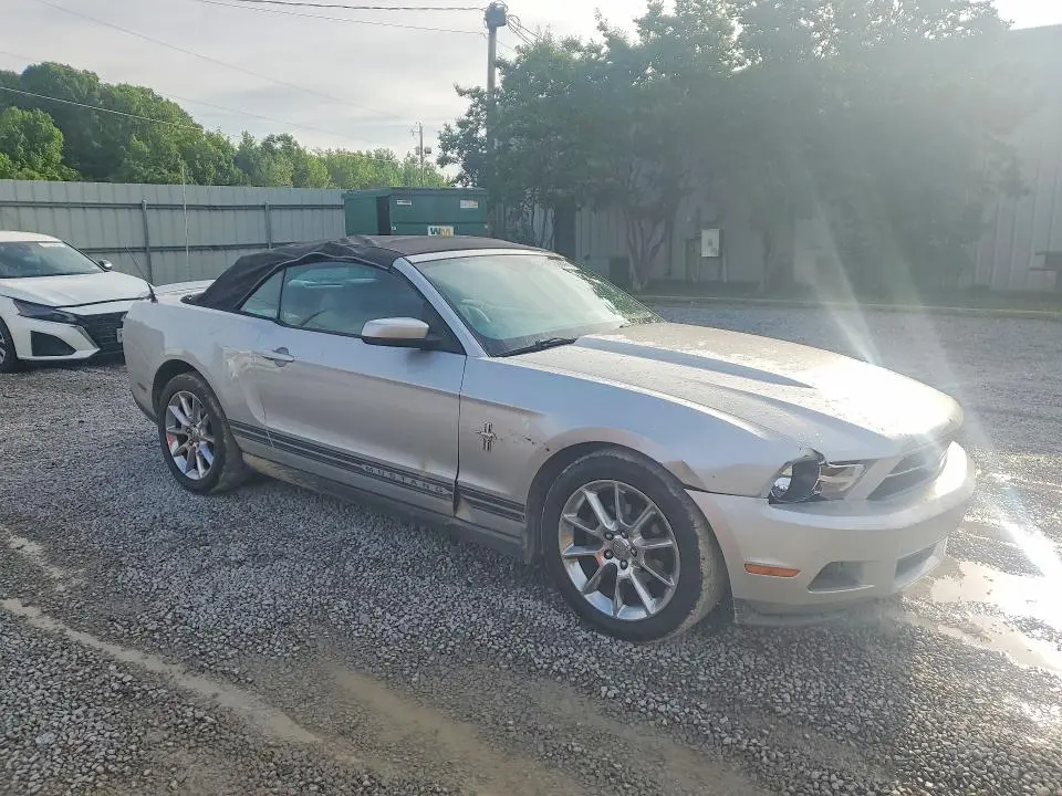 2010 FORD MUSTANG   