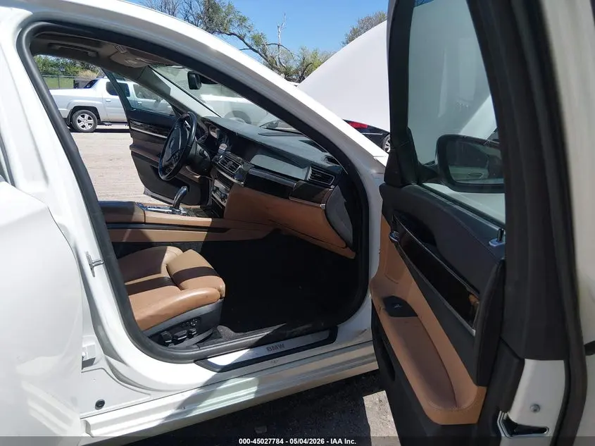 2011 BMW 750I XDRIVE
