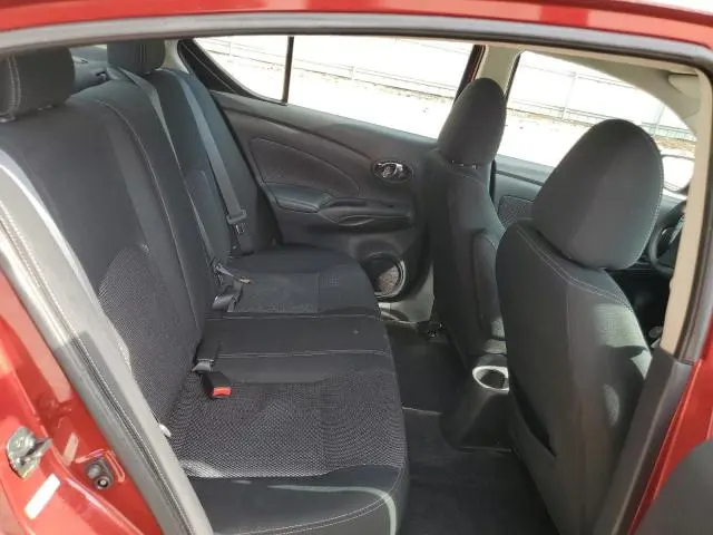 2018 NISSAN VERSA S  