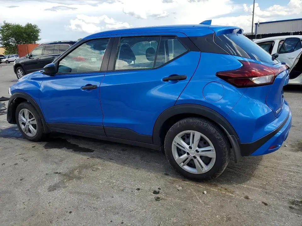 2024 NISSAN KICKS S  