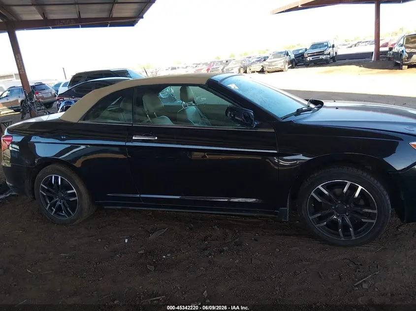 2011 CHRYSLER 200 LIMITED